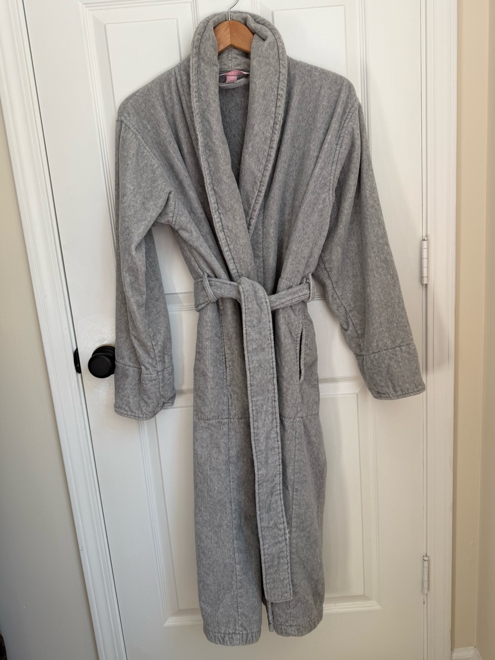 Victoria's Secret Soft Gray Long Robe with Belt 💯 Cotton